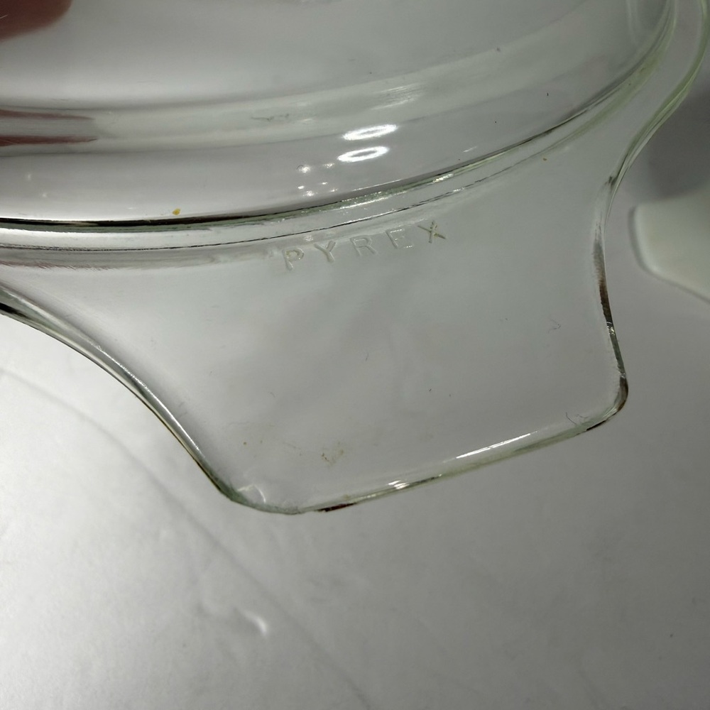 Pyrex Glass Casserole Dish with Lid - Green Pattern - Picture 9 of 12
